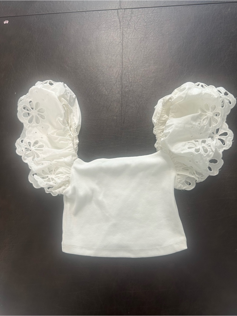 ZARA White Puff Sleeve Eyelet Crop Top - Women size S NWT